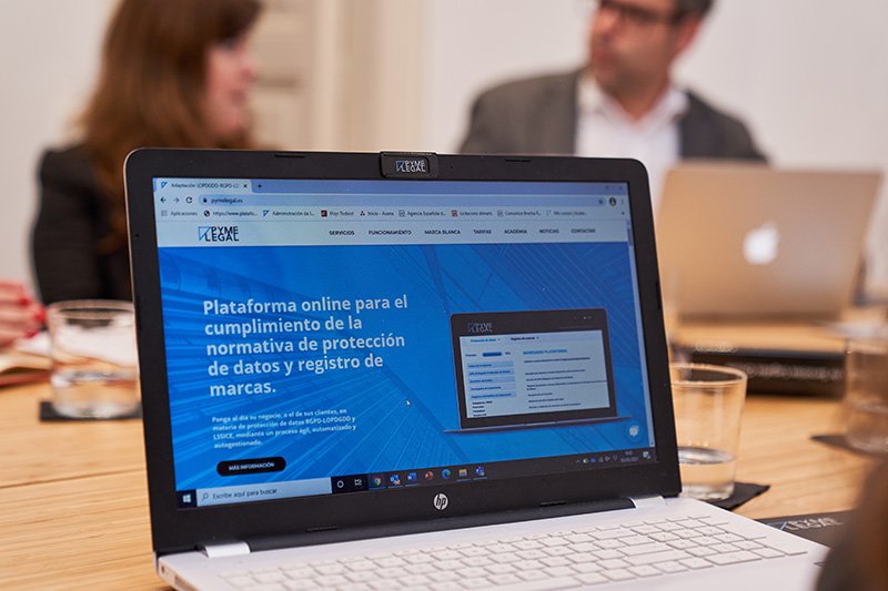 Plataforma Online para cumplir con la Protección de Datos y registro de marcas